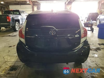 Zdjęcie 6 z 13 samochodu: 2016 TOYOTA PRIUS C TWO VIN:JTDKDTB36G1122131 - miniatura