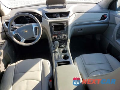 Zdjęcie 8 z 12 samochodu: 2017 CHEVROLET TRAVERSE LT VIN:1GNKRHKD3HJ280474 - miniatura