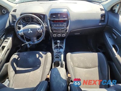 Zdjęcie 8 z 12 samochodu: 2013 MITSUBISHI OUTLANDER SPORT SE VIN:4A4AP4AU5DE003454 - miniatura