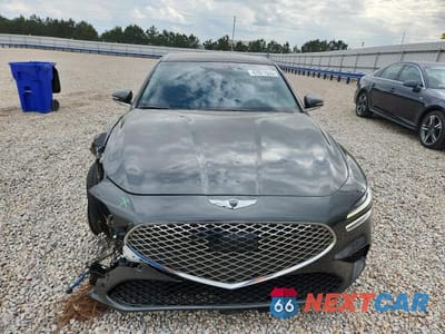 Piąte zdjęcie samochodu w środku: 2022 GENESIS G70 2.0T VIN:KMTG34TA8NU099752 - miniatura