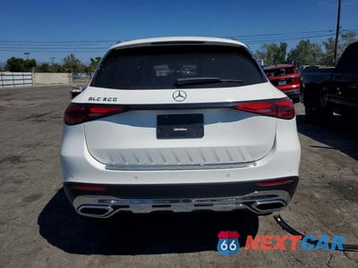 Zdjęcie 6 z 12 samochodu: 2025 MERCEDES-BENZ GLC 300 VIN:W1NKM4GB1SF363976 - miniatura
