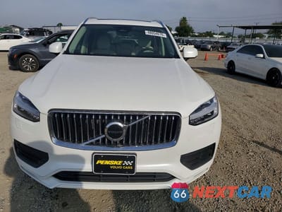 Piąte zdjęcie samochodu w środku: 2023 VOLVO XC90 CORE VIN:YV4062PV5P1947712 - miniatura