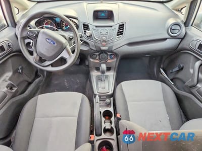 Zdjęcie 8 z 12 samochodu: 2016 FORD FIESTA S VIN:3FADP4AJ3GM164688 - miniatura