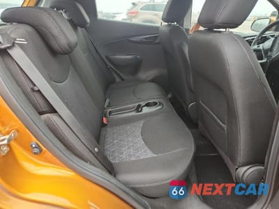Zdjęcie 10 z 12 samochodu: 2019 CHEV SPARK 1LT VIN:KL8CD6SA6KC724716 - miniatura