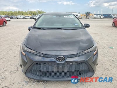 Piąte zdjęcie samochodu w środku: 2022 TOYOTA COROLLA LE VIN:5YFEPMAE4NP334211 - miniatura