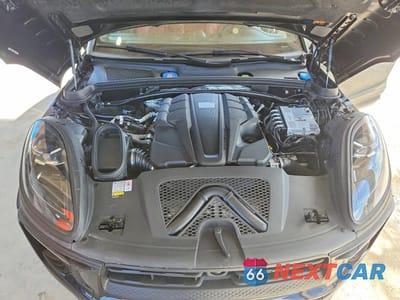 Zdjęcie 12 z 13 samochodu: 2023 PORSCHE MACAN S VIN:WP1AG2A59PLB35622 - miniatura
