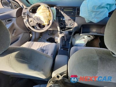 Zdjęcie 8 z 13 samochodu: 2004 TOYOTA COROLLA CE VIN:2T1BR32E74C298115 - miniatura