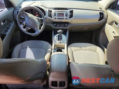 Zdjęcie 8 z 12 samochodu: 2014 KIA SPORTAGE LX VIN:KNDPB3AC2E7574746 - miniatura