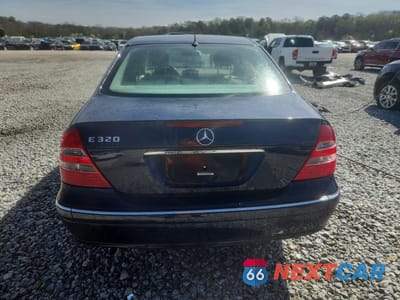 Zdjęcie 6 z 11 samochodu: 2004 MERCEDES-BENZ E 320 VIN:WDBUF65J04A511890 - miniatura