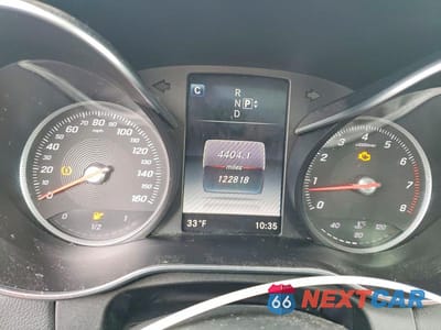 Zdjęcie 9 z 11 samochodu: 2015 MERCEDES-BENZ C 300 4MATIC VIN:55SWF4KBXFU082150 - miniatura