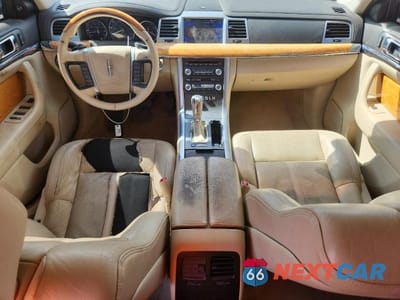 Zdjęcie 8 z 12 samochodu: 2011 LINCOLN MKS VIN:1LNHL9FT3BG606155 - miniatura