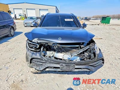 Piąte zdjęcie samochodu w środku: 2020 MERCEDES-BENZ GLC 300 4MATIC VIN:W1N0G8EB4LF767266 - miniatura