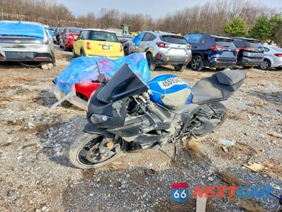 Trzecie zdjęcie samochodu z tyłu: 2011 KAWASAKI ZX600 R VIN:JKAZX4R12BA027536 - miniatura