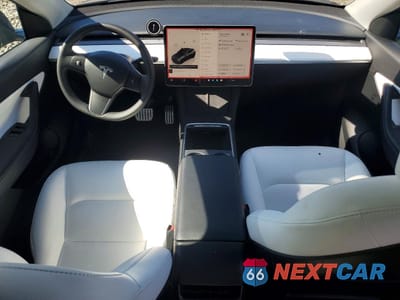 Zdjęcie 8 z 12 samochodu: 2022 TESLA MODEL Y VIN:7SAYGDEF3NF459599 - miniatura