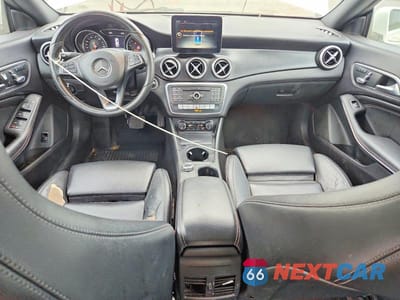 Zdjęcie 8 z 12 samochodu: 2017 MERCEDES-BENZ CLA 250 4MATIC VIN:WDDSJ4GB6HN450731 - miniatura