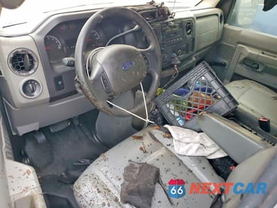 Zdjęcie 8 z 13 samochodu: 2011 FORD ECONOLINE E350 SUPER DUTY WAGON VIN:1FBSS3BL3BDA31111 - miniatura