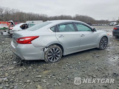 Trzecie zdjęcie samochodu z tyłu: 2017 NISSAN ALTIMA 2.5 SV VIN:1N4AL3AP4HC157992 - miniatura