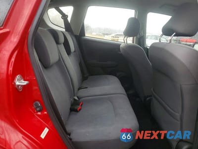 Zdjęcie 10 z 13 samochodu: 2013 HONDA FIT VIN:JHMGE8H35DC024973 - miniatura
