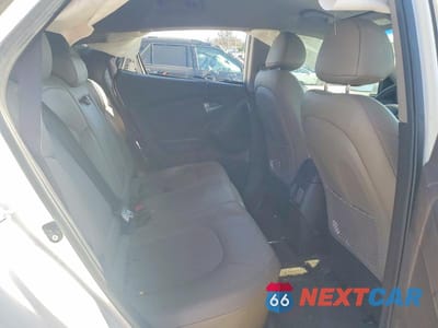 Zdjęcie 10 z 11 samochodu: 2014 HYUNDAI TUCSON SE VIN:KM8JU3AG2EU841402 - miniatura