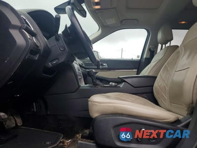 Zdjęcie 7 z 13 samochodu: 2018 FORD EXPLORER PLATINUM VIN:1FM5K8HT4JGA61871 - miniatura