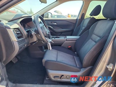 Zdjęcie 7 z 13 samochodu: 2024 NISSAN ROGUE SV VIN:JN8BT3BA9RW356923 - miniatura