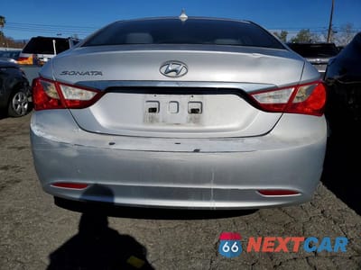 Zdjęcie 6 z 12 samochodu: 2011 HYUNDAI SONATA GLS VIN:5NPEB4AC3BH041888 - miniatura