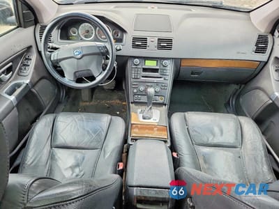 Zdjęcie 8 z 13 samochodu: 2011 VOLVO XC90 3.2 VIN:YV4952CY9B1573530 - miniatura