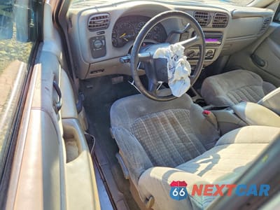 Zdjęcie 8 z 12 samochodu: 2001 CHEVROLET S TRUCK S10 VIN:1GCCS19W118116315 - miniatura