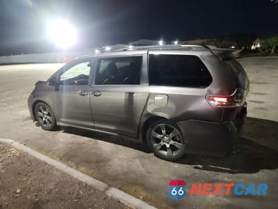 Drugie zdjęcie samochodu z przodu: 2015 TOYOTA SIENNA SPORT VIN:5TDXK3DC9FS597704 - miniatura