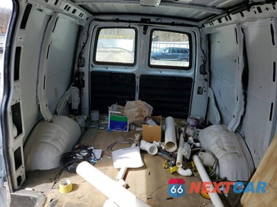 Zdjęcie 10 z 12 samochodu: 2025 CHEV EXPRESS G2500 VIN:1GCWGAFP3S1202053 - miniatura