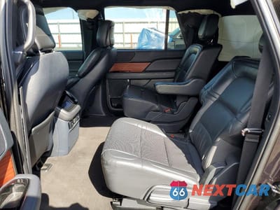 Zdjęcie 11 z 13 samochodu: 2024 LINCOLN NAVIGATOR L VIN:5LMJJ3NG1REL04360 - miniatura
