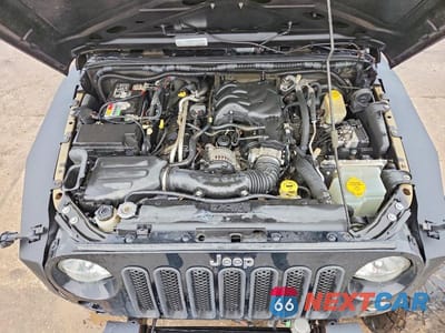 Zdjęcie 11 z 12 samochodu: 2016 JEEP WRANGLER UNLIMITED SPORT VIN:1C4BJWDG9GL307711 - miniatura