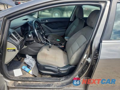 Zdjęcie 7 z 11 samochodu: 2014 KIA FORTE EX VIN:KNAFX4A88E5054901 - miniatura