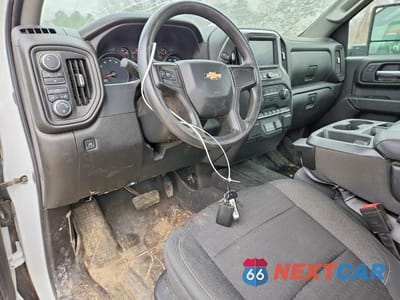Zdjęcie 8 z 12 samochodu: 2021 CHEVROLET SILVERADO K2500 HEAVY DUTY VIN:1GC3YLE7XMF209567 - miniatura