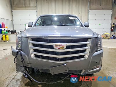 Piąte zdjęcie samochodu w środku: 2018 CADILLAC ESCALADE LUXURY VIN:1GYS4BKJ2JR384384 - miniatura