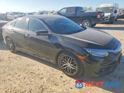 Czwarte zdjęcie samochodu z boku: 2018 HONDA CIVIC TOURING VIN:JHMFC1F91JX043248 - miniatura