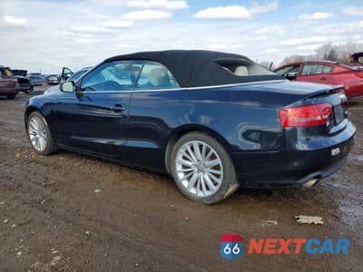 Drugie zdjęcie samochodu z przodu: 2012 AUDI A5 PREMIUM PLUS VIN:WAULFAFH0CN004424 - miniatura