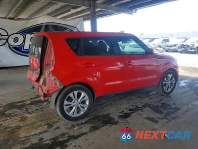 Trzecie zdjęcie samochodu z tyłu: 2016 KIA SOUL + VIN:KNDJP3A57G7861379 - miniatura
