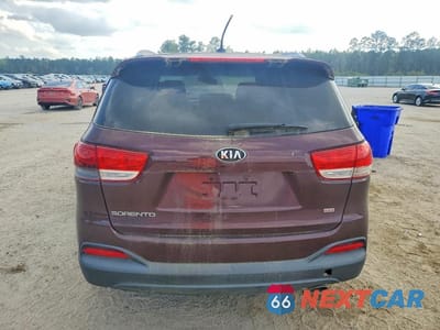 Zdjęcie 6 z 12 samochodu: 2016 KIA SORENTO LX VIN:5XYPG4A31GG128570 - miniatura
