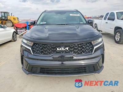Piąte zdjęcie samochodu w środku: 2022 KIA SORENTO S VIN:5XYRL4LC3NG085297 - miniatura