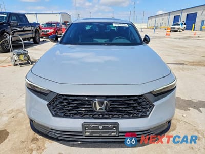 Piąte zdjęcie samochodu w środku: 2024 HONDA ACCORD HYBRID SPORT-L VIN:1HGCY2F72RA036805 - miniatura
