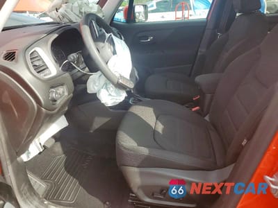 Zdjęcie 7 z 12 samochodu: 2019 JEEP RENEGADE LATITUDE VIN:ZACNJABB5KPJ77273 - miniatura