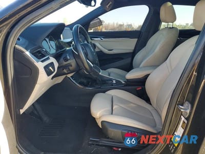 Zdjęcie 7 z 13 samochodu: 2018 BMW X2 XDRIVE28I VIN:WBXYJ5C32JEF76508 - miniatura