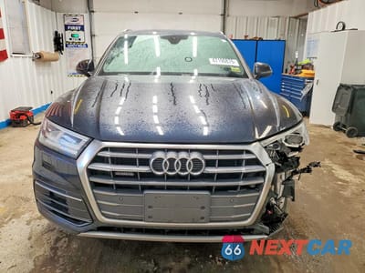 Piąte zdjęcie samochodu w środku: 2018 AUDI Q5 PREMIUM PLUS VIN:WA1BNAFYXJ2142076 - miniatura