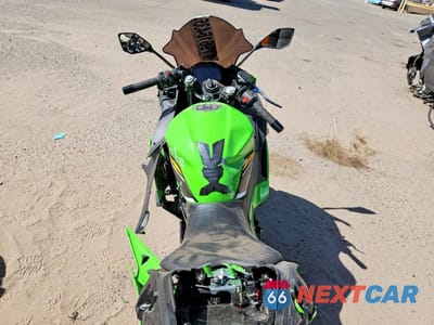 Zdjęcie 6 z 8 samochodu: 2025 KAWASAKI EX500 A VIN:ML5EXGJ10SDA63707 - miniatura