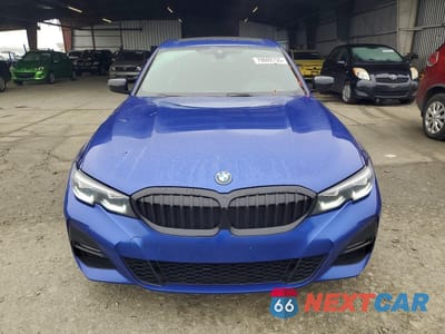 Piąte zdjęcie samochodu w środku: 2022 BMW 330E VIN:3MW5P7J09N8C71383 - miniatura