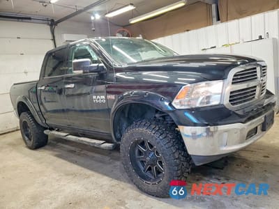 Czwarte zdjęcie samochodu z boku: 2016 RAM 1500 SLT VIN:3C6RR7LT4GG136463 - miniatura