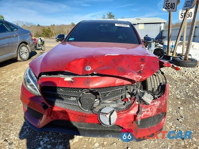 Piąte zdjęcie samochodu w środku: 2016 MERCEDES-BENZ C 300 4MATIC VIN:55SWF4KB5GU155300 - miniatura