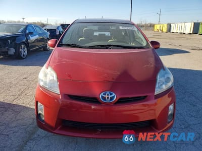 Piąte zdjęcie samochodu w środku: 2011 TOYOTA PRIUS THREE VIN:JTDKN3DUXB0267481 - miniatura