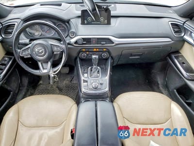 Zdjęcie 8 z 13 samochodu: 2018 MAZDA CX-9 GRAND TOURING VIN:JM3TCBDY7J0215500 - miniatura